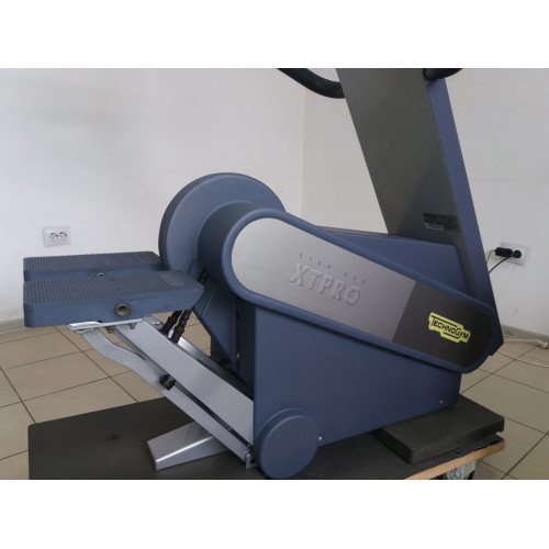 Степпер  Technogym XT PRO (Б/У) - фото №3